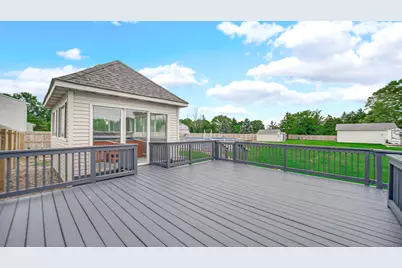 236 Kimrich Circle N, Valparaiso, IN 46385 - Photo 27