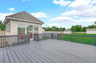 236 Kimrich Cir N, Valparaiso, IN 46385 - Photo 27