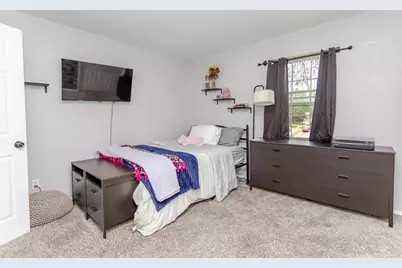1902 Burgundy Street, Schererville, IN 46375 - Photo 23