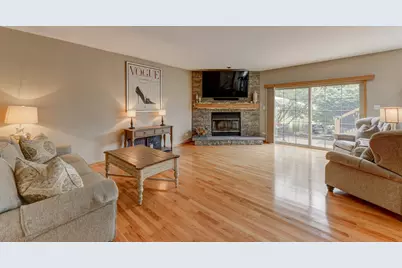 817 Robin Court, Dyer, IN 46311 - Photo 9