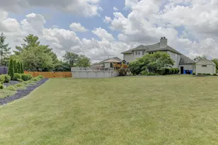 817 Robin Ct, Dyer, IN 46311 - Photo 33