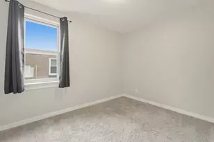 340 N California St, Hobart, IN 46342 - Photo 11
