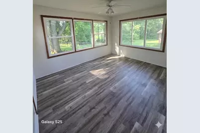 142 Curtis Drive, Valparaiso, IN 46383 - Photo 7