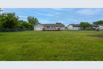 897 Apache Lane, Lowell, IN 46356 - Photo 29