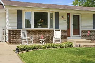 1015 Pettibone Street, Crown Point, IN 46307 - Photo 3