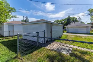 6828 Schneider Ave, Hammond, IN 46323 - Photo 31