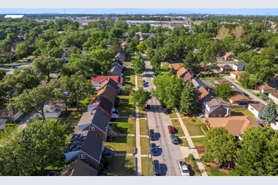6828 Schneider Avenue, Hammond, IN 46323 - Photo 41