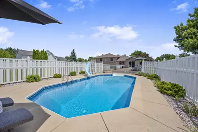 9102 Maplewood Street, Saint John, IN 46373 - Photo 59