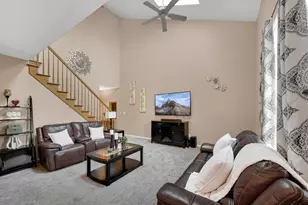 8112 Victoria Pl, Crown Point, IN 46307 - Photo 5
