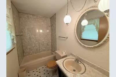 1850 W 53rd Avenue, Merrillville, IN 46410 - Photo 17