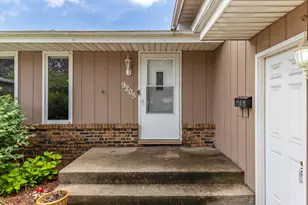 9205 Idlewild Dr, Highland, IN 46322 - Photo 3