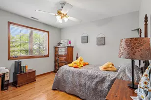 9260 Franklin Dr, Saint John, IN 46373 - Photo 23