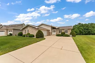 3128 Austgen Pl, Dyer, IN 46311 - Photo 1