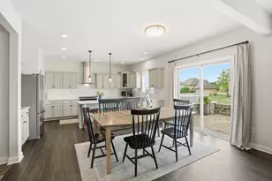 9967 Wisteria Ln, Saint John, IN 46373 - Photo 13