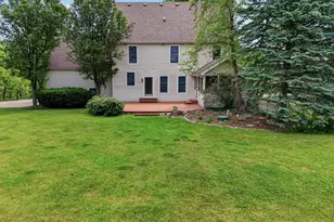 568 Shatz Dr N, Valparaiso, IN 46385 - Photo 7