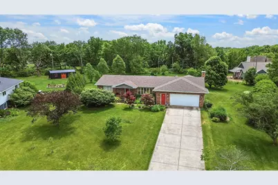 150 Curtis Drive, Valparaiso, IN 46383 - Photo 1