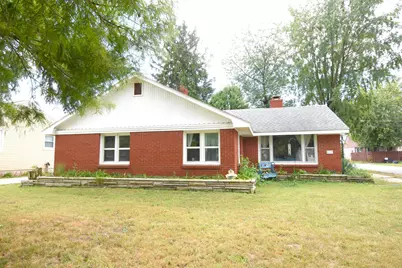 829 W Washington Street, Rensselaer, IN 47978 - Photo 3