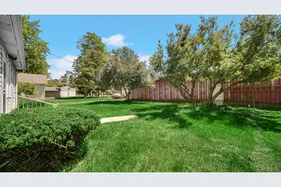 8 E Moore Street, Hanna, IN 46340 - Photo 25