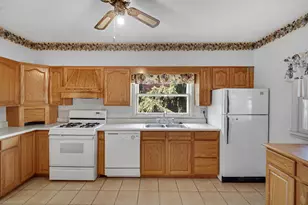 8 E Moore St, Hanna, IN 46340 - Photo 11