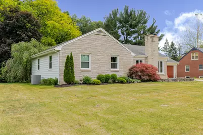 106 Garden Trail, Pottawattamie Park, IN 46360 - Photo 3
