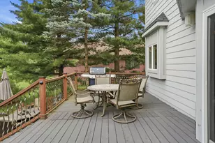 10629 Erie Dr, Crown Point, IN 46307 - Photo 35
