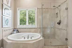 10629 Erie Dr, Crown Point, IN 46307 - Photo 17