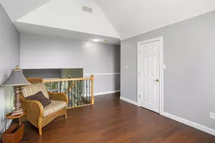 10629 Erie Dr, Crown Point, IN 46307 - Photo 19