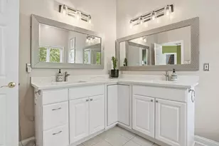10629 Erie Dr, Crown Point, IN 46307 - Photo 21