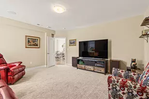 1095 Allison St, Crown Point, IN 46307 - Photo 27