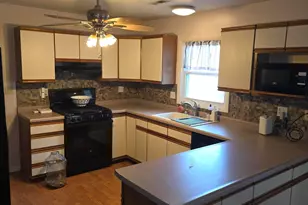4507 W 173rd Ave, Lowell, IN 46356 - Photo 3