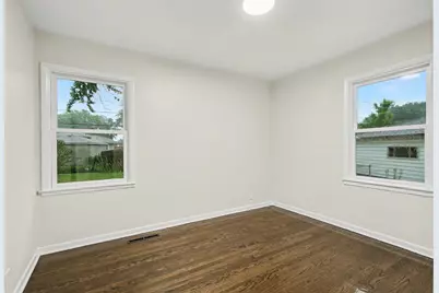 3318 North Drive, Highland, IN 46322 - Photo 13