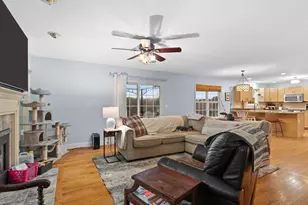 2656 Calaveras Dr, Valparaiso, IN 46385 - Photo 11