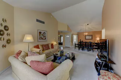 2028 Wildwood Circle, Highland, IN 46322 - Photo 9
