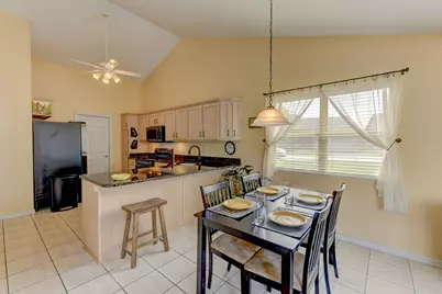 2028 Wildwood Circle, Highland, IN 46322 - Photo 13