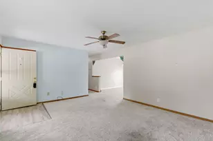 5457 Redwood Ave, Portage, IN 46368 - Photo 7
