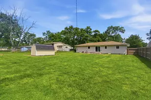 5457 Redwood Ave, Portage, IN 46368 - Photo 19