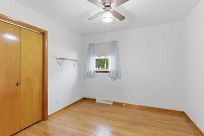 5457 Redwood Avenue, Portage, IN 46368 - Photo 11