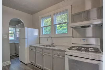1220 W 41st Avenue, Gary, IN 46408 - Photo 11