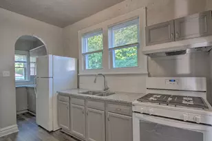 1220 W 41st Ave, Gary, IN 46408 - Photo 11