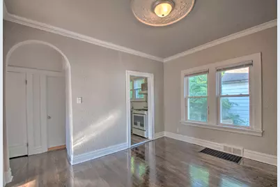 1220 W 41st Avenue, Gary, IN 46408 - Photo 9