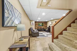 2242 Grand Ave, Schererville, IN 46375 - Photo 21
