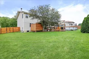 2242 Grand Ave, Schererville, IN 46375 - Photo 31