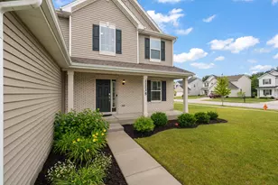 11135 Michigan Pl, Crown Point, IN 46307 - Photo 3