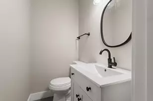 2200 Shallowford Dr, Valparaiso, IN 46383 - Photo 13