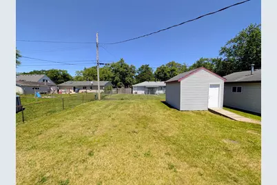377 Pinewood Drive, Valparaiso, IN 46385 - Photo 17