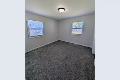 377 Pinewood Drive, Valparaiso, IN 46385 - Photo 11