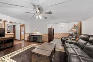 8423 Hohman Ave, Munster, IN 46321 - Photo 5