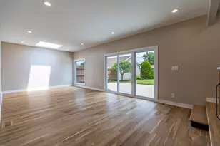 8837 Parkway Dr, Highland, IN 46322 - Photo 15