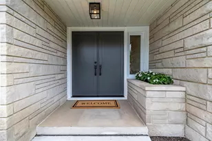 8837 Parkway Dr, Highland, IN 46322 - Photo 7