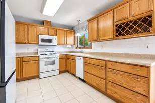 12316 W 103rd Ct, Saint John, IN 46373 - Photo 3